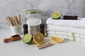 Lire la suite à propos de l’article Recettes pour une lessive maison et les parfums qui vont avec.