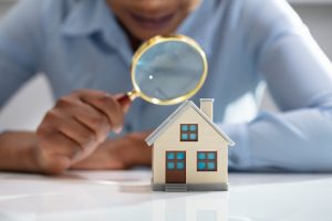 Lire la suite à propos de l’article Quels sont les criteres de choix d’un bon diagnostiqueur immobilier ?